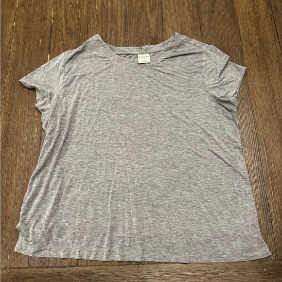 Soma Tops - Soma Gray Women's Top scoop neck size large